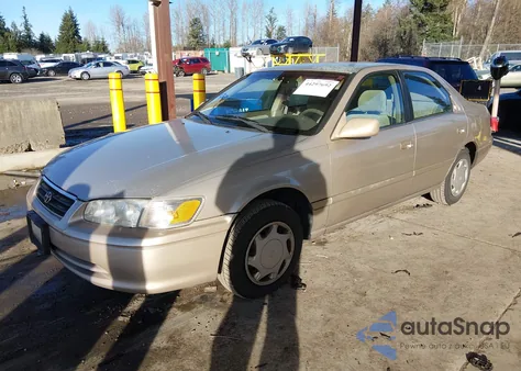 2000 Toyota Camry Ce из США, поврежденный, VIN 4T1BG22K2YU944459